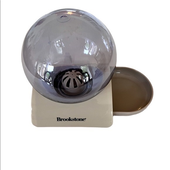 Brookstone Cat Brookstone Bubble Pet Water Fountain Small Poshmark